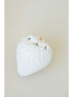 Клубника (фарфор)