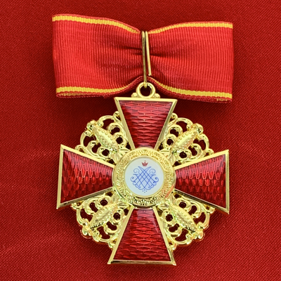 Орден Святой Анны 2-й степени, с бантом из муаровой ленты. Полноразмерная копия LUX! Лот № 94.