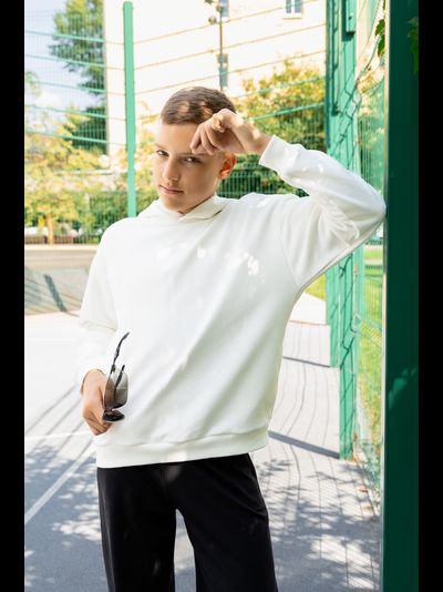 Худи с боковыми карманами