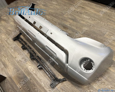 Бампер Toyota Prado 150 серебристый 2013-2017