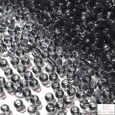 Бисер круглый 13/0 40010