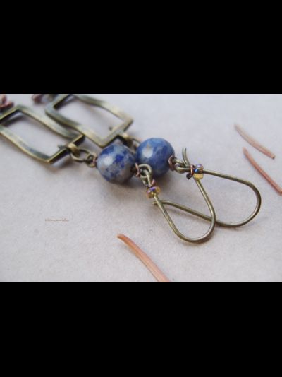 "Чай с небесными сферами", бохо-серьги с содалитом