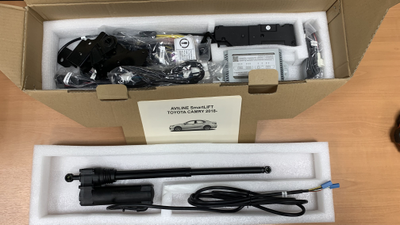 TOYOTA CAMRY Электро подъемник крышки багажника