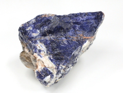 Содалит, необработанный "дикий" образец, Намибия (41*36*28 мм, 45 г) №26695