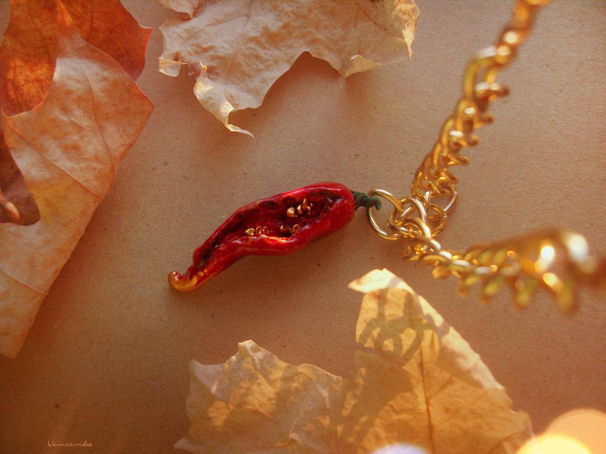 Подвеска в виде красно-золотого перца чили на крупной цепи, волшебные украшения Vincento