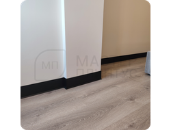 Плинтус алюминиевый ПЛ-100 3000х100х10 мм. Черный муар