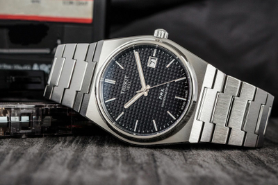 Швейцарские часы Tissot T137.407.11.051.00