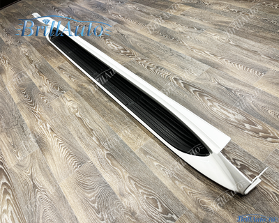 Подножки с подсветкой Toyota Land Cruiser 200 белые