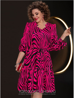 Модель: 1314-3. Платье вечернее яркого цвета фуксии с рисунком "зебра".