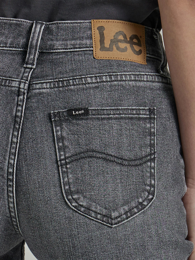 Джинсы Lee® Women's Legendary Flare Jean