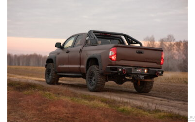 Пороги силовые BMS ALFA для Tayota Tundra Double Cab 2007-2021 (2 шт.)