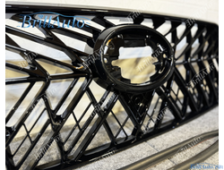 Решетка радиатора Toyota Land Cruiser 200 2015-2021 TRD черная антихром