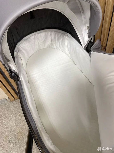 Детская коляска 3 в 1 Luxmom 777 Серый