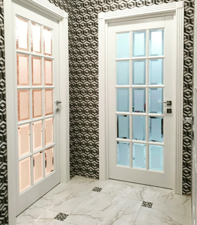 ЙОШКАР-ОЛА. МАССИВ СОСНЫ. КЛАССИКА (АНГЛИЙСКАЯ РЕШЕТКА)  ЭМАЛЬ БЕЛАЯ, ПОЛОТНО ОСТЕКЛЕННОЕ (ФАЛЬШФАЦЕТ)