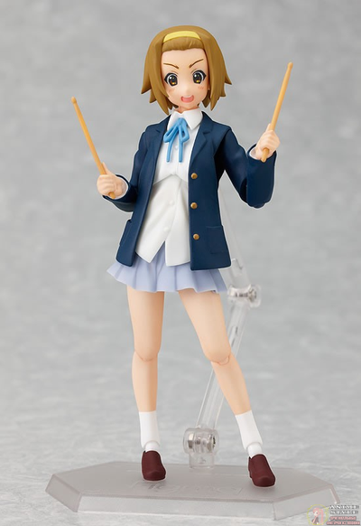 Фигурка фигма Рицу Тайнака (figma Tainaka Ritsu School Uniform Ver.)