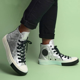 Chuck taylor all store star flight school