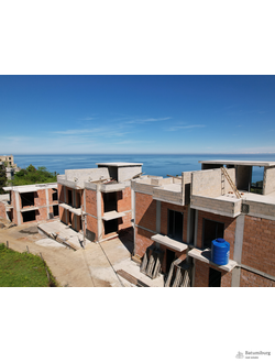 Продаются коттеджи- дуплексы в пригороде Батуми, в Махинджаури, на возвышенности.