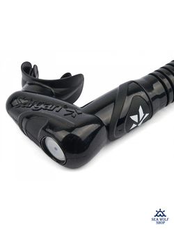 Трубка для дайвинга Sargan "НЕОС" сухая 2 клапана, черный силикон