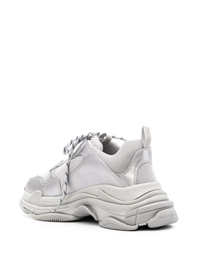 Кроссовки Balenciaga Triple S с эффектом металлик