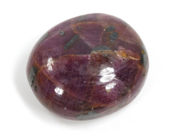 Корунд красный (рубин), полировка плоская (светится в УФ), Мьянма (25*20*11 мм, 14 г) №35653