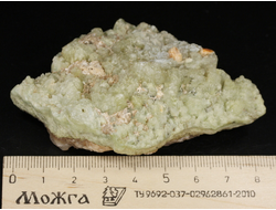 Стильбит, кристаллы на породе, Индия (84*53*28 мм, 85 г) №29851