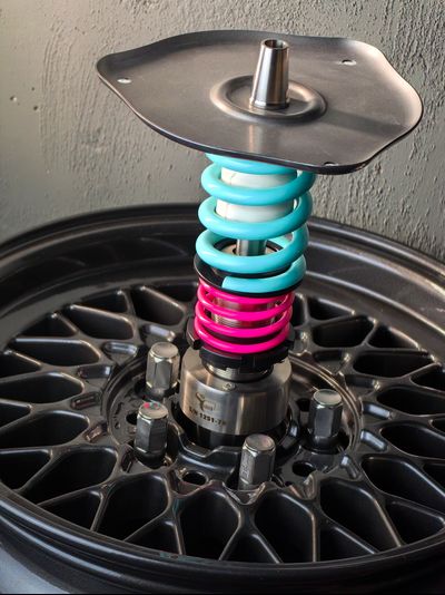 HOOKWHEELS TIFFANY-PINK | GRAPHITE