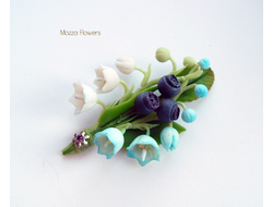 Заколка/брошь "Ландыши с черникой".