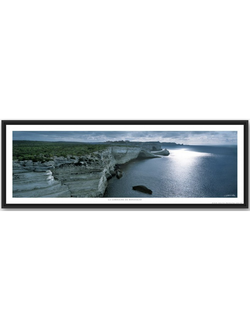 Постер Карниз Бонифацио "Corniche de Bonifacio" Гийома Плиссона Art Boat/OE 339.02.441NС 33x95см в черной рамке с веревкой