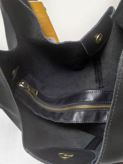 (АРТИКУЛ: 9969/1/8) СУМКА-МЕШОК ЖЕНСКАЯ, БОЛЬШАЯ, НАТУРАЛЬНАЯ КОЖА, ЧЕРНАЯ, БЕЗ ПОДКЛАДКИ, С МЕШКОМ-ВСТАВКОЙ ВНУТРИ, ЧЕРЕЗ ПЛЕЧО *