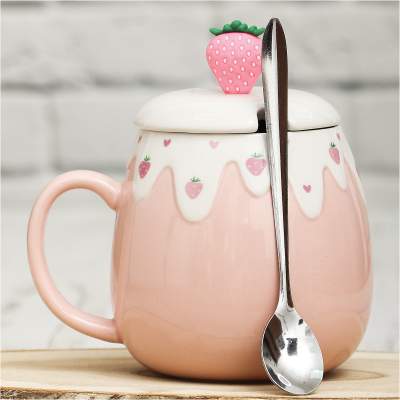Кружка с крышкой и ложкой "Клубника со сливками", 500мл , Цвет: Розовый