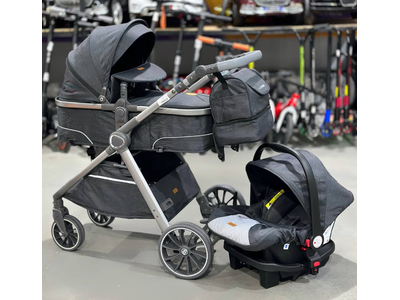 Детская коляска 3 в 1 Luxmom V8 Черный