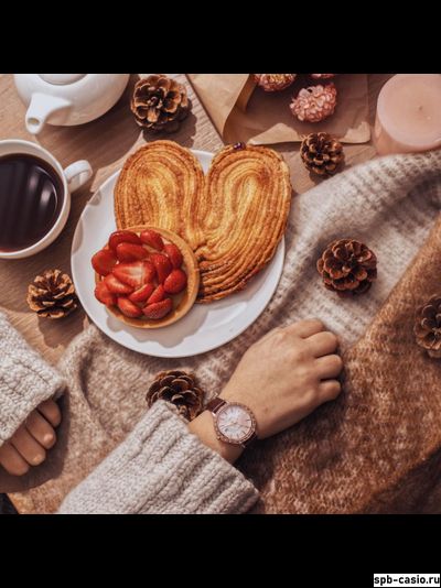 Часы Casio Sheen SHE-4052PGL-4AUEF