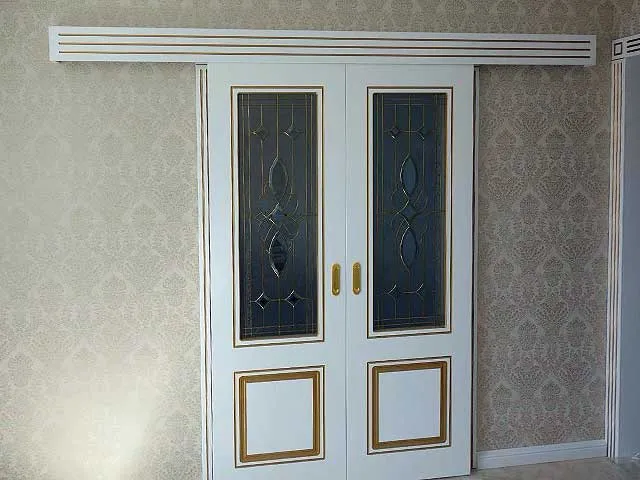 Дверь раздвижная с патиной