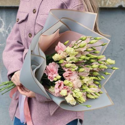 Букет из 11 эустом