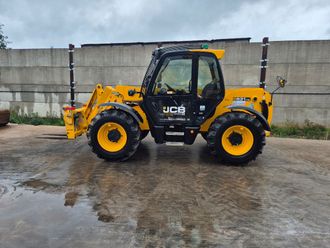 Телескопический погрузчик JCB 531-70, 2023