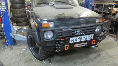 Буксировочная проушина ZST "Hummer Style" 2.5т. крепление на крашбокс 1 шт.