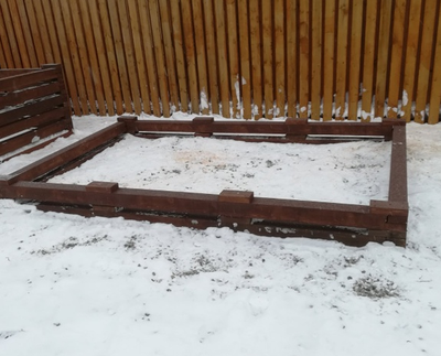 Основания из бруса 2м*4м для модульных бань, беседок, хозблоков (100*100 листвяк)