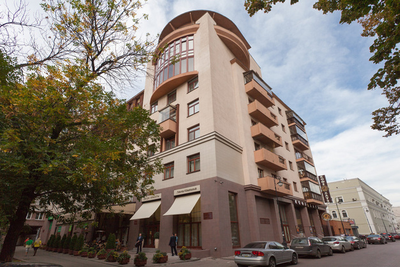 РЕКЛАМА НА СТОЙКАХ РАЙОН ЯКИМАНКА