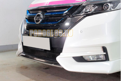 Защита радиатора Nissan Serena 2016-2019 black верх