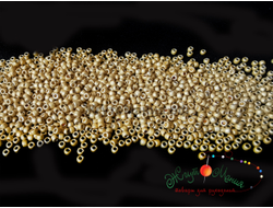 Toho 15/0 - 5г - PF557F  Гальванизированный со стойким покрытием матовый звездный свет (золотой)