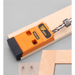 Кондуктор для соединения на "косой шуруп"