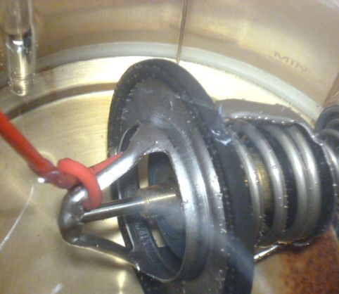 Неисправный термостат. Термостат 4110000081011. Термостат газ 24 na moskvich 412. Термостат закрытый или открытый. Термостат герметичный для фена.