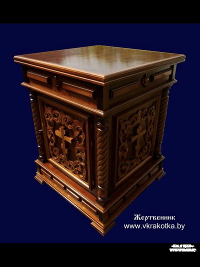 Жертвенник из дерева Великая Кракотка