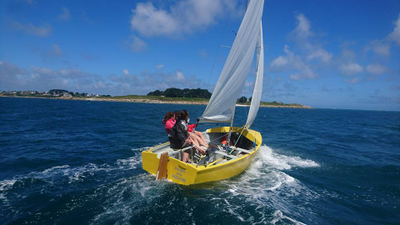 яхта Каравелла