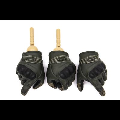 Кисти с шарнирами в тактических перчатках 1/6 (78064) - DAMTOYS