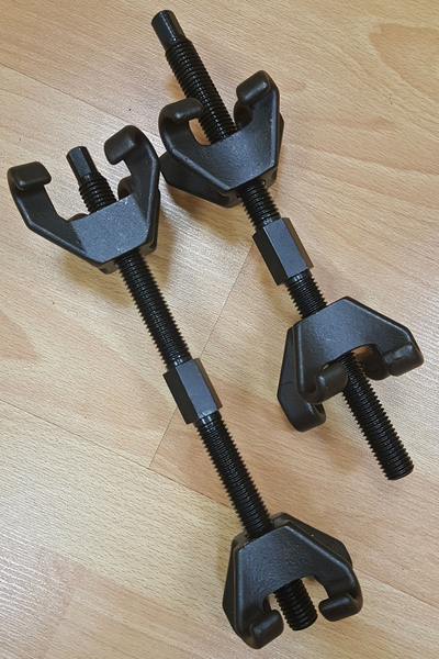 Стяжки пружин сдвоенный литой двойной крюк,  длина 290 мм, винт М16, Б910229