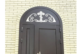 дверь в храм. г. миасс