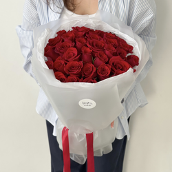 Доставка цветов в Волгограде - FLOWER34.RU - Букет из 35 роз "Эмилия"
