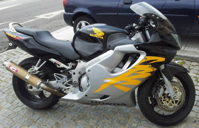 Honda cbr 600 f4 1999-2000 наклейки [197]