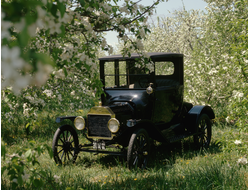 Купить греющую картину с фото черный олдмобиль